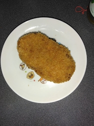 ハンバーグを食...