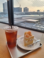お買い物休憩で...