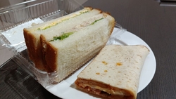 久しぶりのパン...