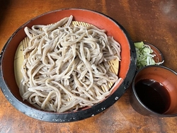 お蕎麦が太いと...