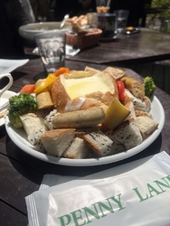 早めのランチに...
