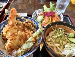 天丼と麺がセッ...