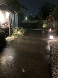 平日夜19時頃...