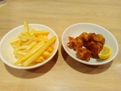 週末なので、ガ...