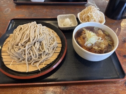 美味しい蕎麦を...