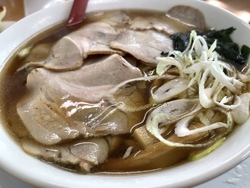 お昼にチャーシ...