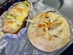 今日の昼ご飯で...