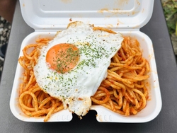 益子陶器市に出...