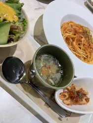 娘と土曜ランチ...
