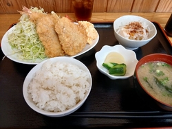 今日は、月曜日...