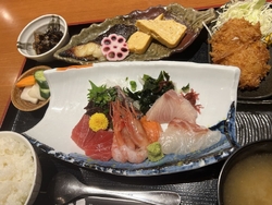 買い物に行き、...