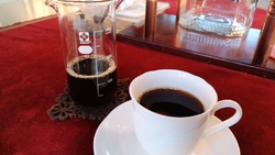 寺内駅に併設さ...