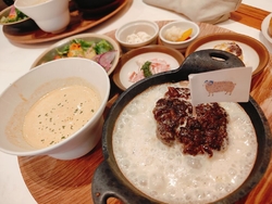 初めてランチに...