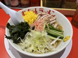 お昼はむーちゃ...