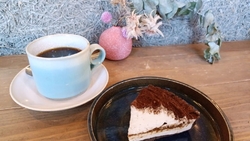 鑁阿寺の参道途...