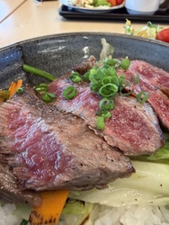 今日は3人で那...