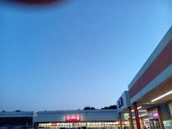 DAISO...