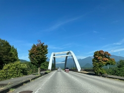 普段は、橋を写...