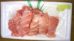 三連休の前日の...