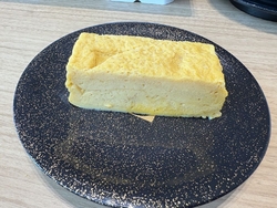 お昼ごはんに新...