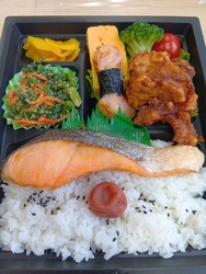 三ツ星キッチン...