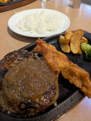 遅いお昼で2時...