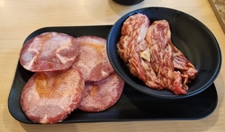 期限の切れる食...