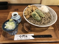 暑い日はお蕎麦...