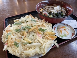 久々の訪問です...