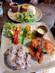 久しぶりに、森...