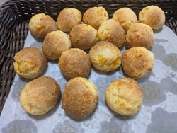 ポンデケージョ...