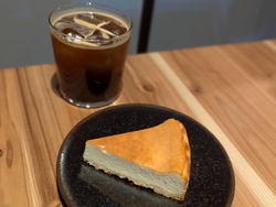 散歩の途中で発...