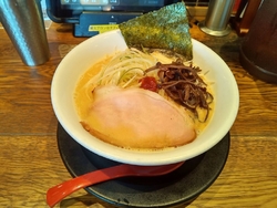 お昼を食べに行...