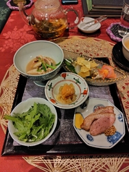 席だけ予約し伺...