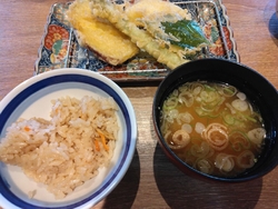 オープンしたと...