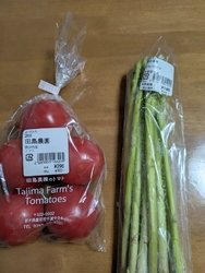 トマトを購入し...