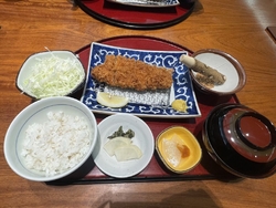 夜ご飯で伺いま...