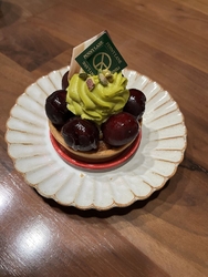 今期初のアメチ...