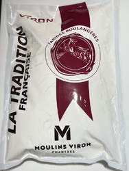 製菓材料を買う...