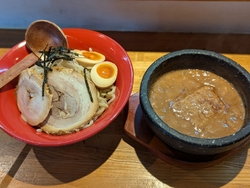 【石焼玉つけ麺...