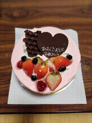 誕生日のケーキ...