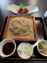 平日の昼どきに...