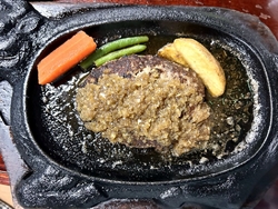 ディナーで伺い...