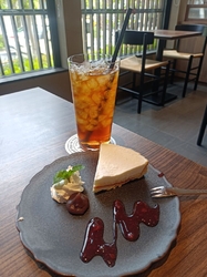 お店の奥にある...