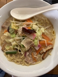 ランチに長崎ち...