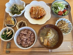 予約してランチ...
