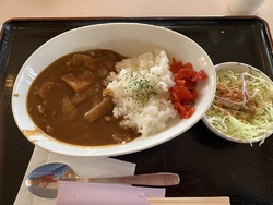 お昼近くに立ち...