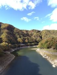 キャンプ場を後...