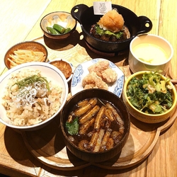 以前伺って、と...