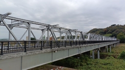 渡良瀬川に架か...